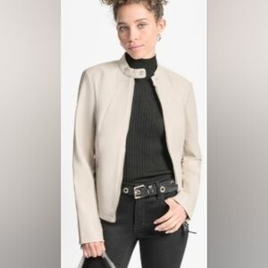 DKNY NWT Faux Leather Moto Jacket With Snap Collar. Size M